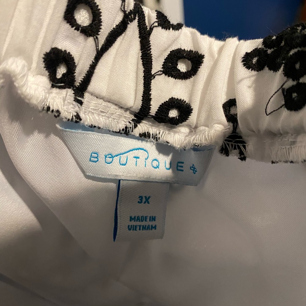 Boutique blouse - Picture 3 of 4